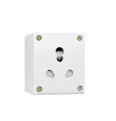 Anchor Penta Ivory Uni Socket With Box 50966 (240V)